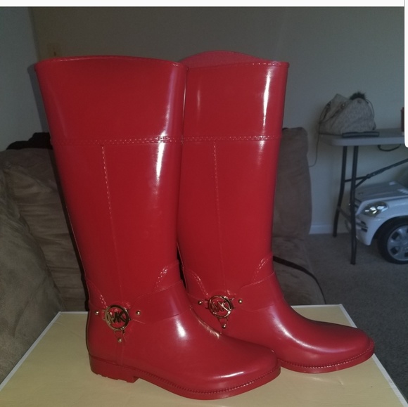 red rubber rain boots